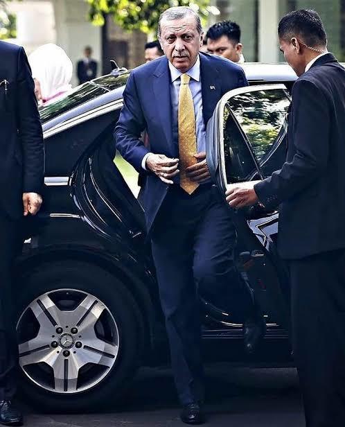 Size göre tarihin en büyük lideri kimdir?