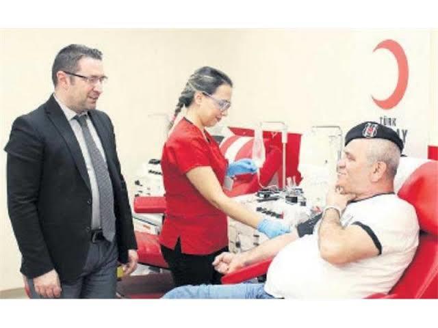 Bugun 14 Haziran Dünya gönüllü kan bağışçıları günü. Peki sen kaç kere kan bağışında bulundun?