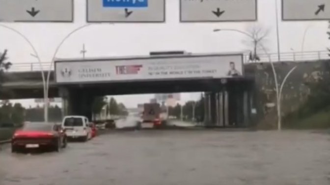 Kasvetli havaları sever misiniz?
