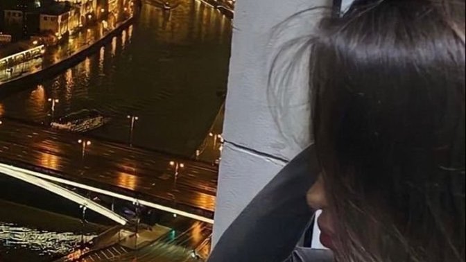 Sevgiliniz siz olmadan tatile çıkabilir mi?