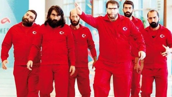 Türk yapımlar mı daha samimi yabancı yapımlar mı?