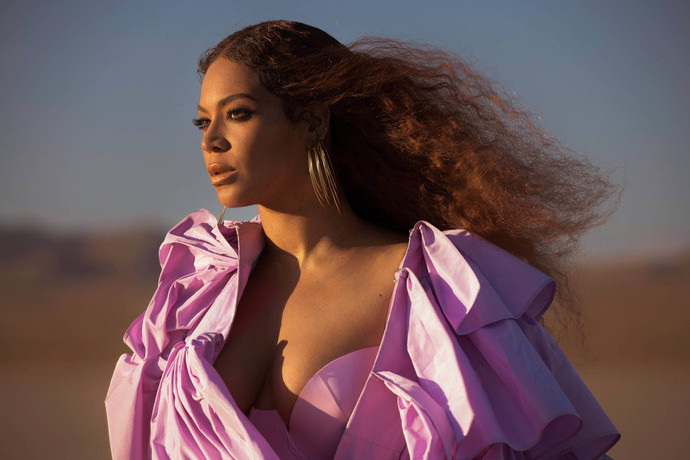 Beyonce kaşlarını tutkal çubuğuyla şekillendiriyormuş. Daha iyi görünmek için neler yapıyorsun?