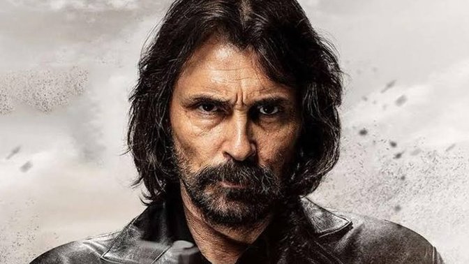 Erdal Beşikçioğlu müjdeyi verdi: Behzat Ç. geri dönüyor. Bekleyenlerden misin?