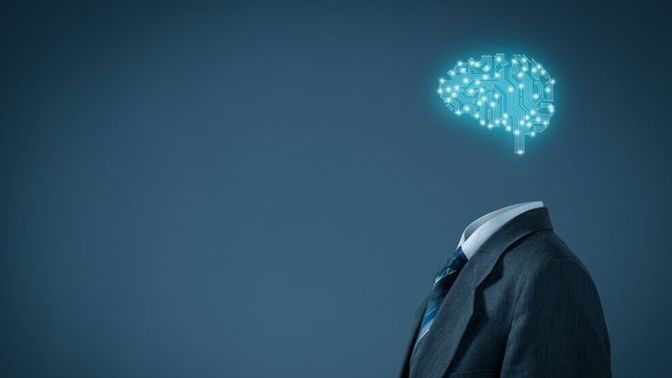 Teknoloji dünyasında yakından takip ettiğiniz kimse var mı?