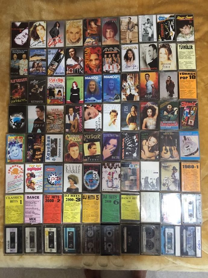Türkiye de sesi ve karakteri ile takdir ettiğiniz ilk üç pop müzik sanatçısı kimler?