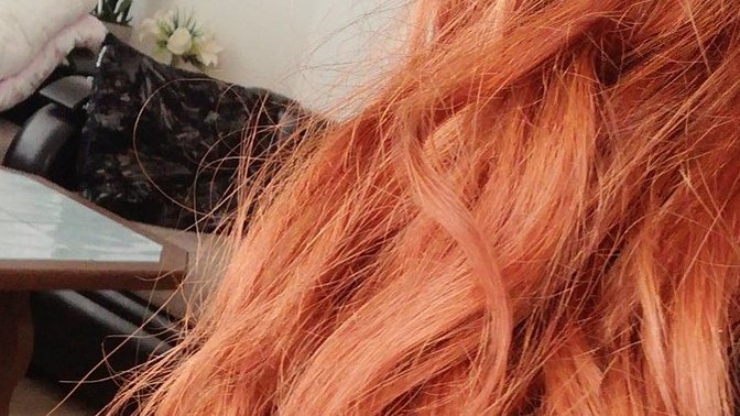 Bu rengin üstüne yeşil tutmaz mı?
