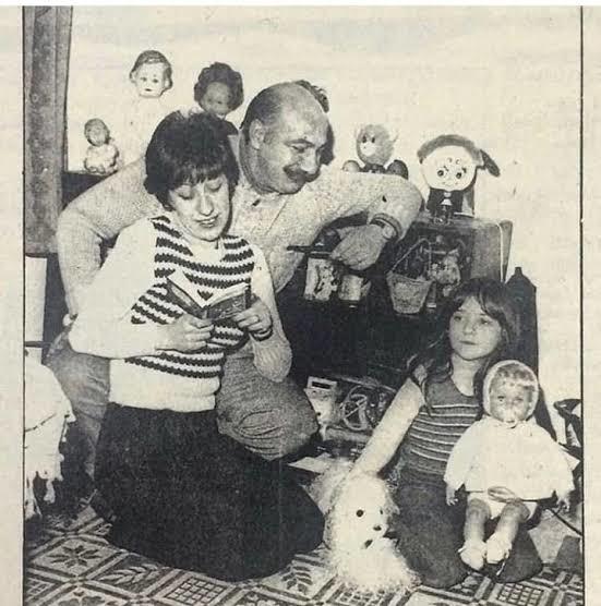 Ankete de katılın lütfen.Gerçek hayatta evlenen hangi yeşilçam oyuncuları birbirine daha çok yakışmış sizce ?