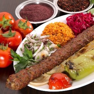 Açım dayanamıyorum ve diyeti bozuyorum! Yemeğim nasıl ama?