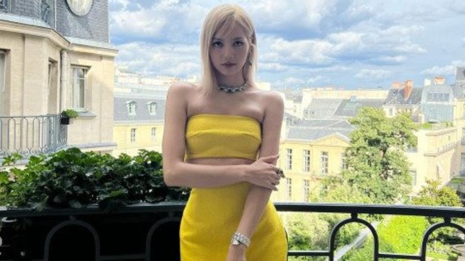 Lalisa Manobal yeni bej platin saçlarıyla karşınızda! Blackpink'in Lisa'sına geçer not verdiniz mi?