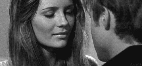 İlk birlikteliğinizi deneyimli biri ile mi yaşadınız deneyimsiz mi?