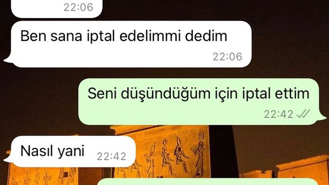 Kızın hoşlanma belirtisi var mı?
