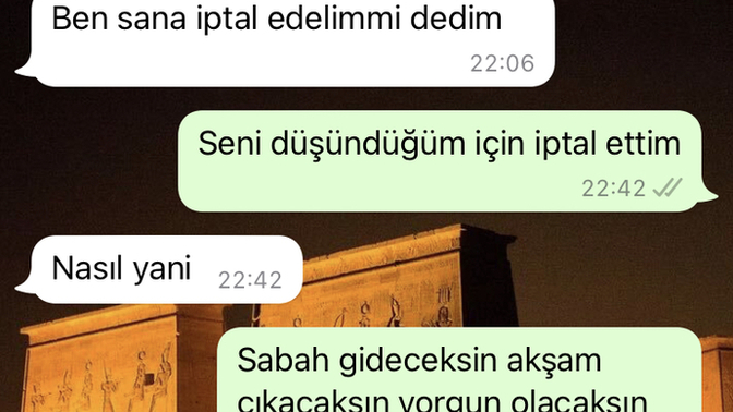 Hoşlandıgım kız sevgilisi ya da  flörtü olsa benimle böyle konuşur mu?