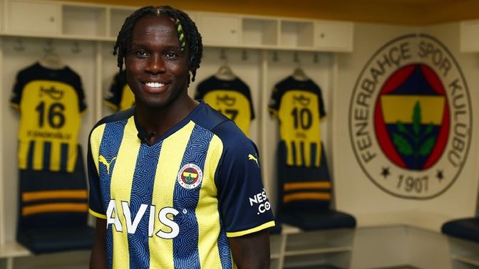 Bruma Fenerbahçe'de! Sizce bruma sarı lacivertlilerlerde başarılı olabilir mi?