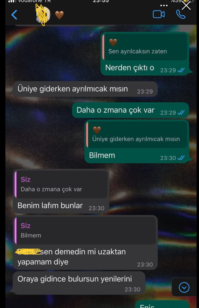 SEVGİLİMLE OLAN MESAJLARA Bİ BAKIN ALLAH AŞKINA NAPMAYA ÇALIŞIYIR?