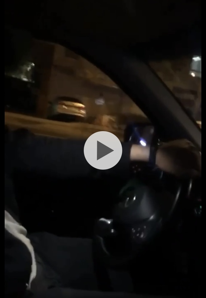 Bu arabanın markası ne? Anlayan olursa çok sevinirim?
