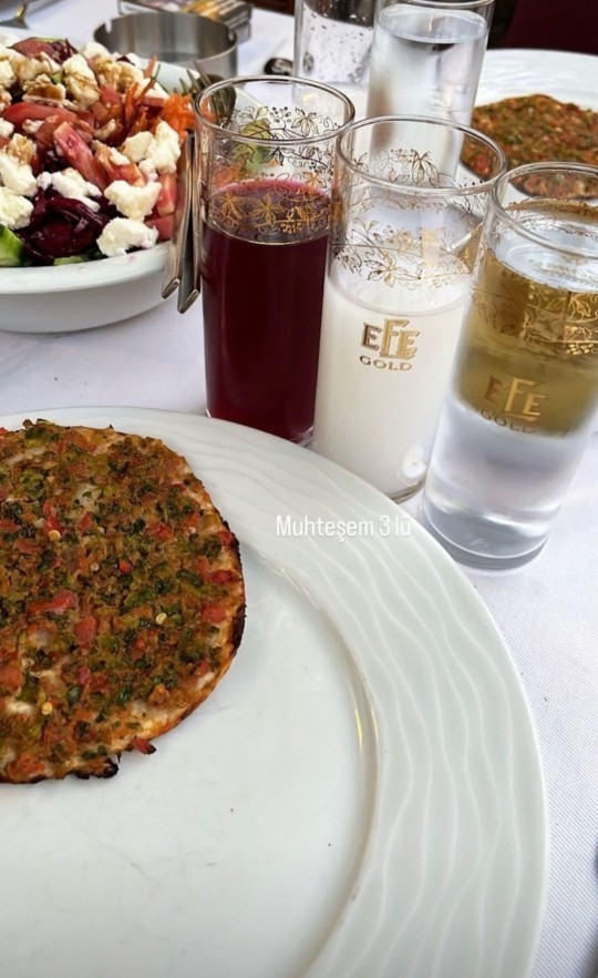 Arkadaslar muhteşem 3 luyu bilmeyen var mı ?