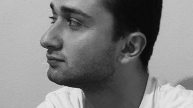 Sizce saç mı ektirmeliyim, burun mu yaptırmalıyım?