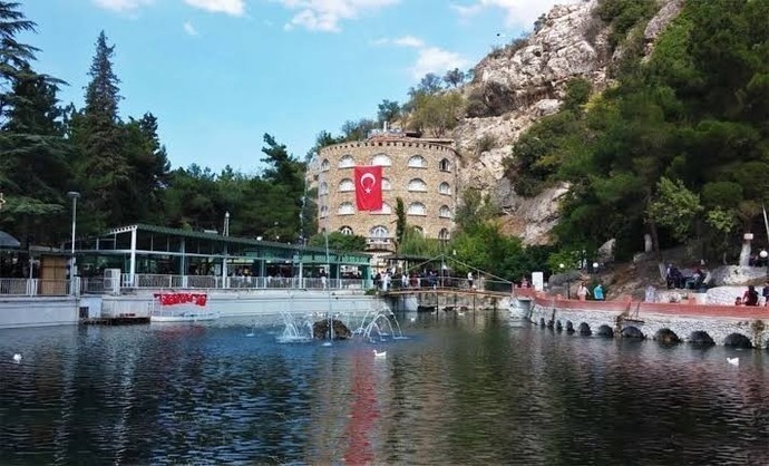 Her türden filmi izler misiniz, izlediğiniz belli bir tür var mı?