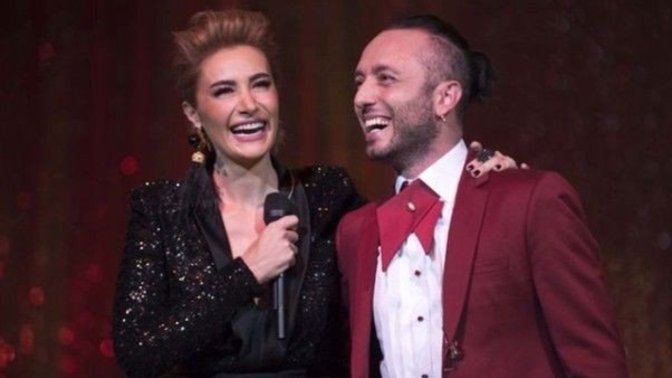 Sevdiğiniz bir düet paylaşır mısınız?