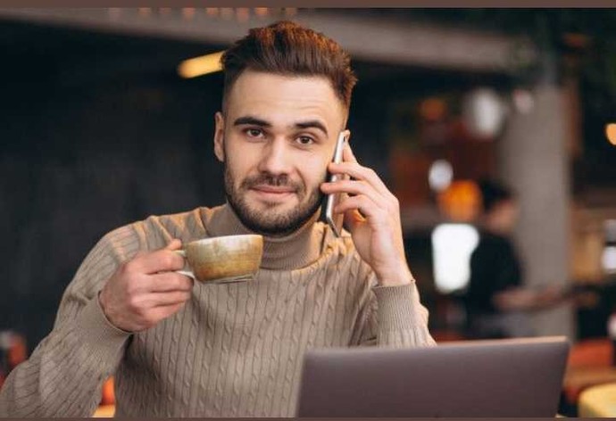 Sevgiliniz sanal ortamda karşı cinsle tanışıp, arkadaş olabilir mi?
