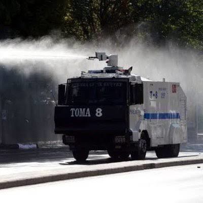 Çok masum bulduğunuz kızın etrafında bir sürü erkek görseniz kızdan soğur musunuz?