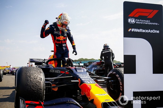 Yine Max Verstappen kazandı! Sizce F1de Max Verstappeni geçebilecek bir pilot çıkar mı?