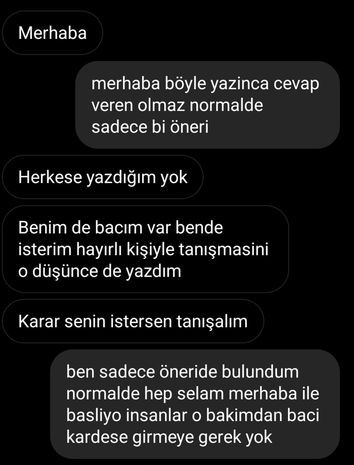 Insanlar niye bu kadar anlayışsız ve kaba yoksa benmiyim suçlu anlayamiyorum sizce?