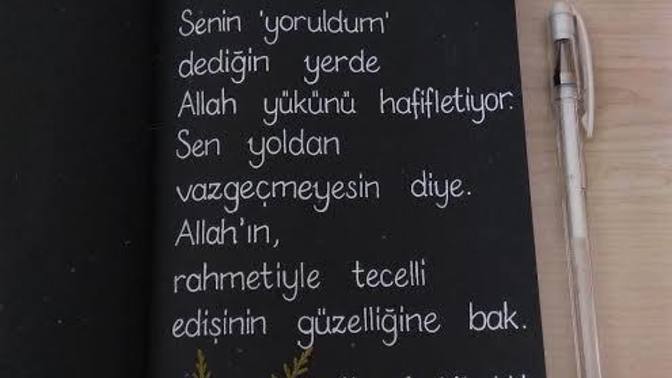 Gülerek yazdığınız anı defterinizi veya günlüğünüzü ağlayarak okuduğunuz zaman oldu mu?