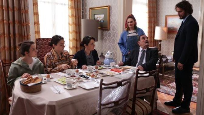 Evlenince aile apartmanında oturur musunuz?