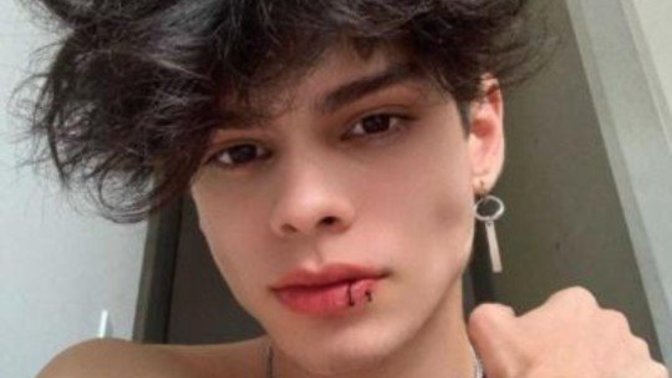 Piercingli erkek itici mi çekici mi?