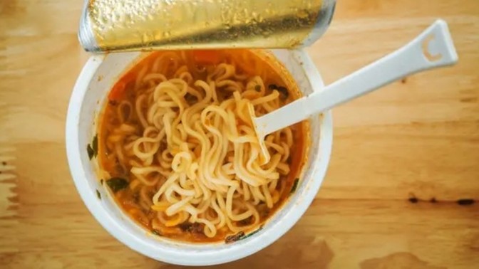 En fazla kaç paket noodle yersiniz?