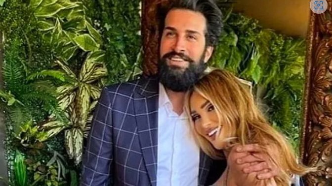 Seren Serengil 3.340 Lira hesabı görünce şok oldu! Sizce normal vatandaşa dışarıda yemek hayal mi oldu?