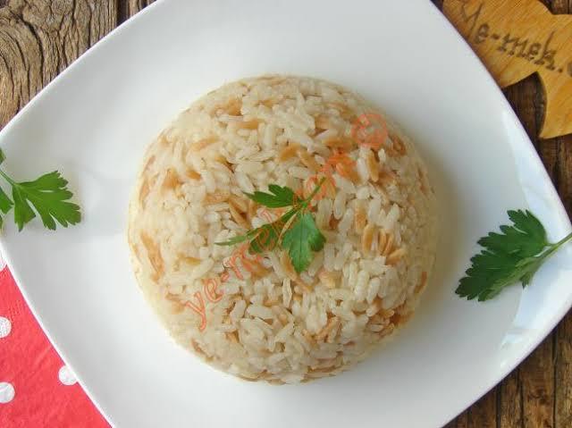 Pirinc pilavı mı bulgur pilavı mı?