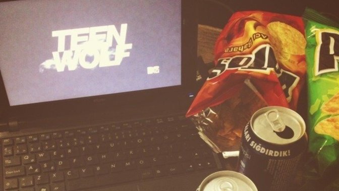 Dizi/Film izlerken ne yersiniz?