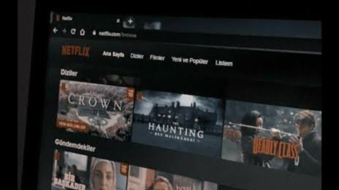 Romantik veya komedi film önerir misiniz?