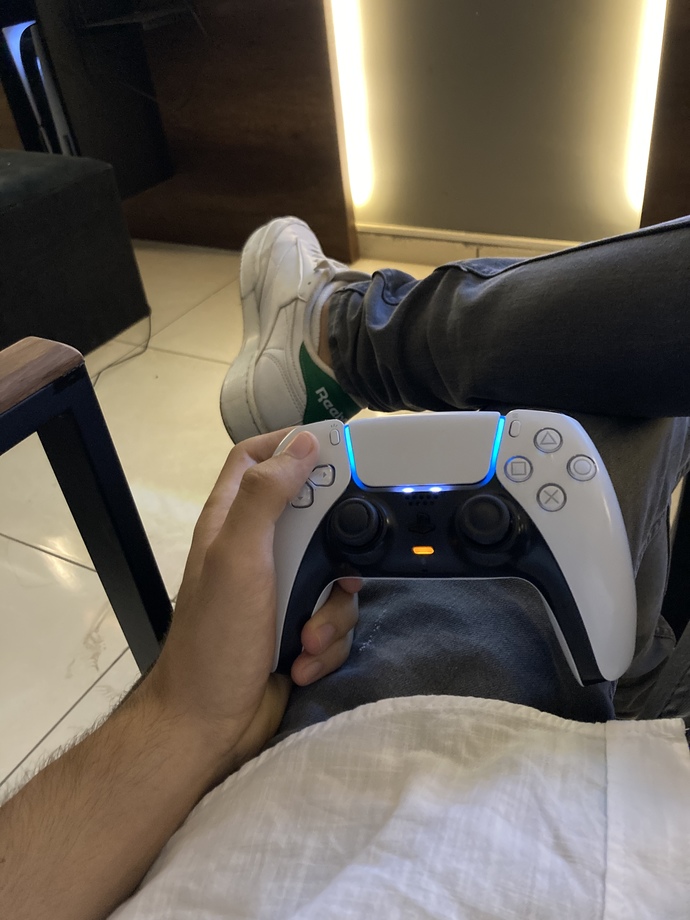 PlayStation sever misiniz?