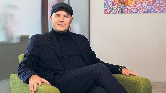 Kadınlar adil Yıldırım izledikten sonra neden hastane den serumlu storyler atıyor?