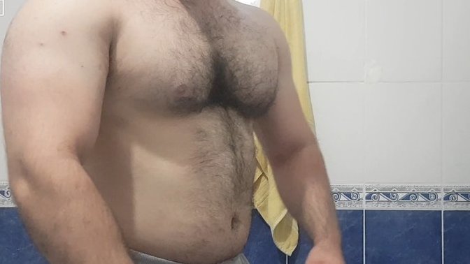 Universitede bir kızdan hoslandim erkek arkadasi varmis, sizce fotograftaki cocuk beni dover mi?