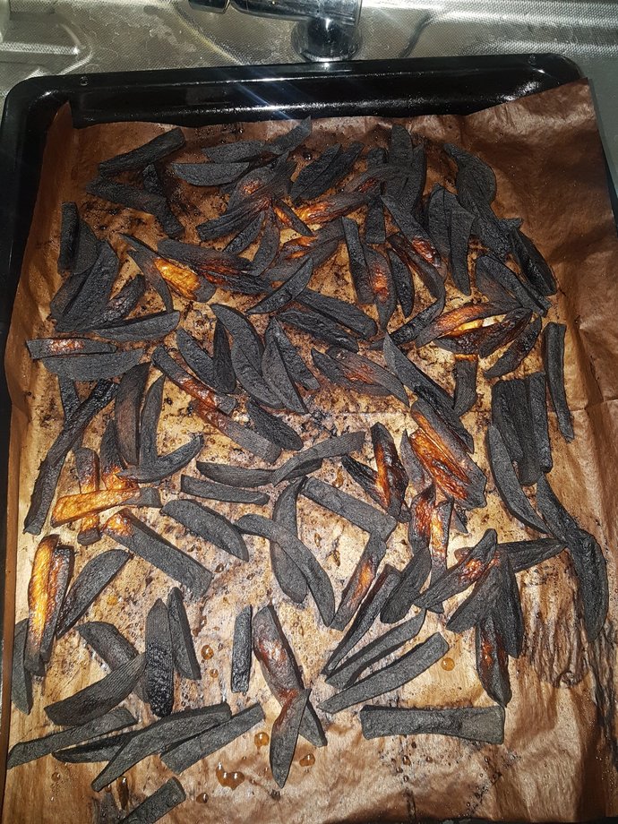 Fırında patates yaptım birlikte yemek isteyenler buyursun 🧐?