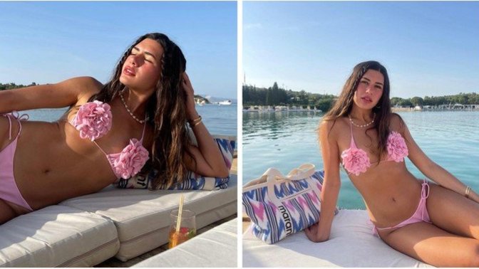Influencer Sibil Çetinkaya'nın bu çiçekli bikinisini nasıl buldunuz?