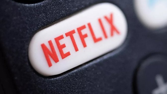 Netflix'in daha düşük ücretle abonelik isteyenlere reklam seçeneğini koyması doğru bir karar mı?