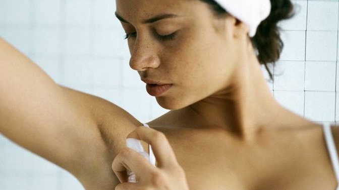 Koltuk altını daha kuru tutmak deodorant ile mi mümkün?