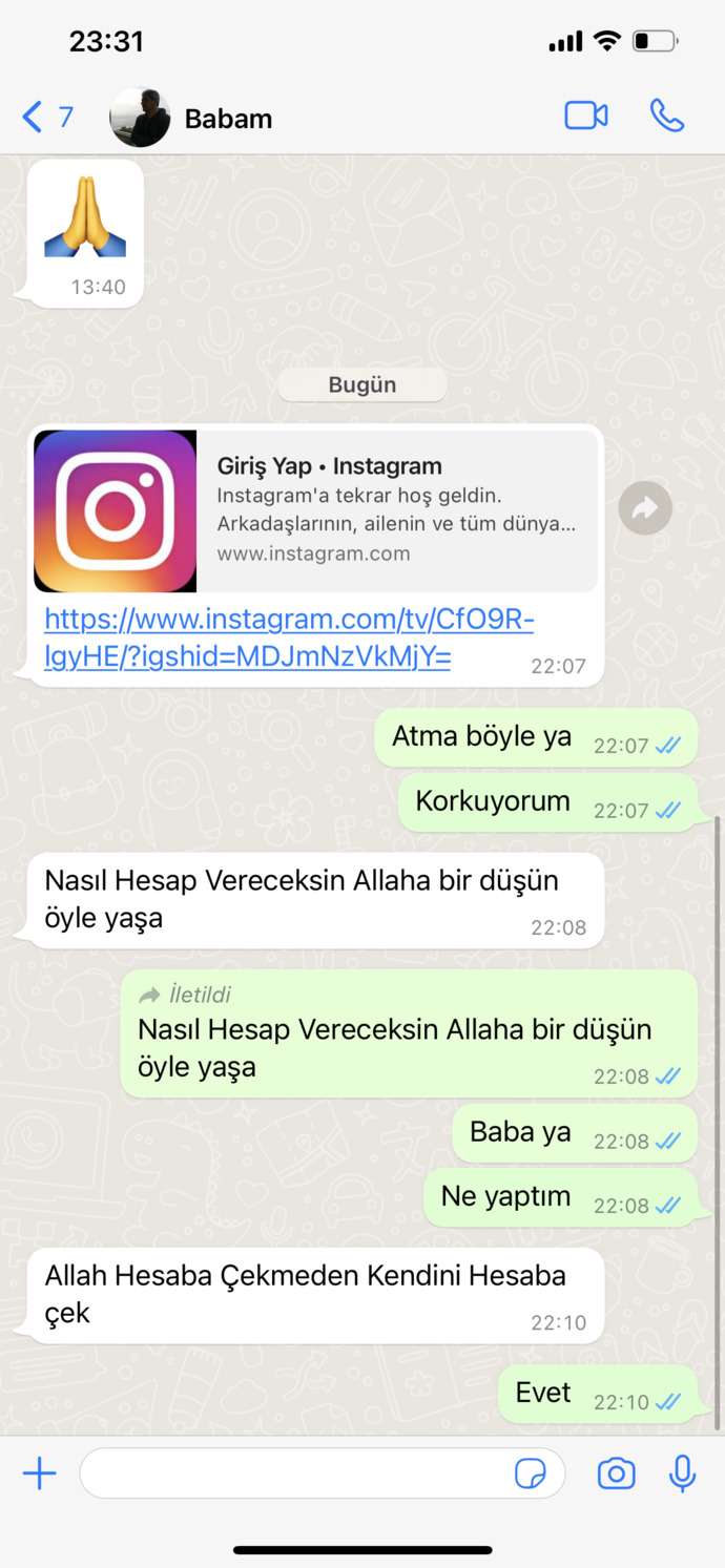 Babamla aramız çok kötü durmadan küfürler ediyor panik atak hastasıyım ölüm videoları atıyor evde böyle mesajlar düşünceniz?