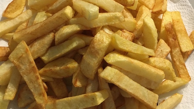 Pazar kahvaltısının vazgeçilmezi patates kızartması mıdır?