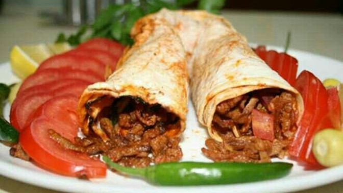 Tantuni mi kokoreç mi?