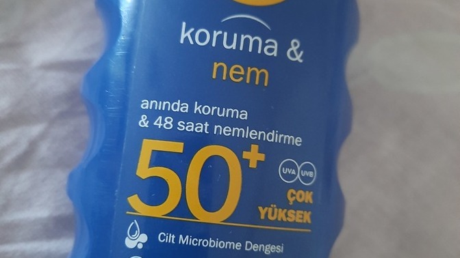 Nivea Sun güneş kremi yüze sürülür mü?