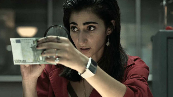 Herkes burnuma çok büyük diyor ama estetik yaptırmaktan korkuyorum. Aldırış etmeli miyim?
