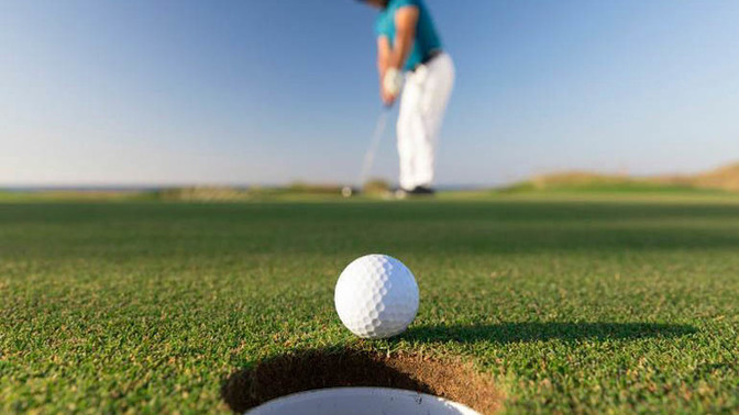 Golf oynamayı sever misiniz?