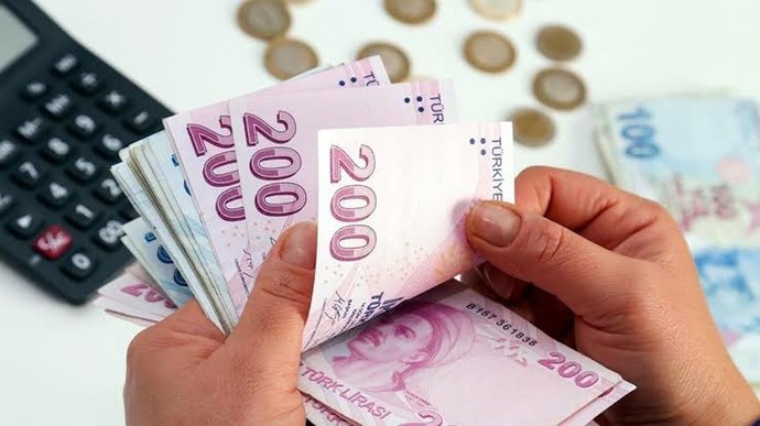 Asgari ücretin yükselmesi iş arayanların iş bulma süresini uzatıyor mu sizce?