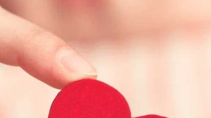 Terk edilen ve uçurumun kenarında savrulan bir ilişki? Lütfen bakar mısınız?